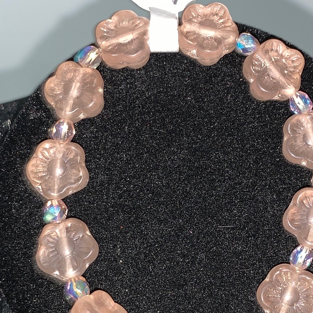 Pink Antique Flower Bead Stretch Bracelet